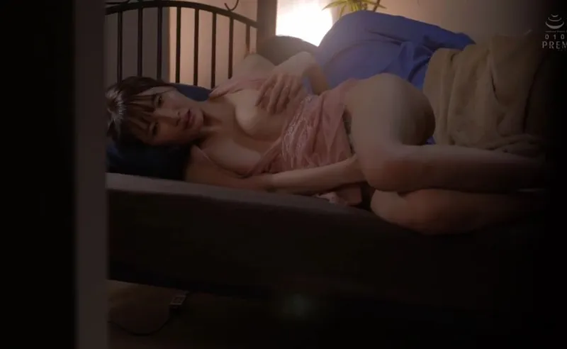 đưa tiền bối say xỉn về nhà, cậu nhân viên trúng độc đắc húp được người vợ tiền bối xinh dâm