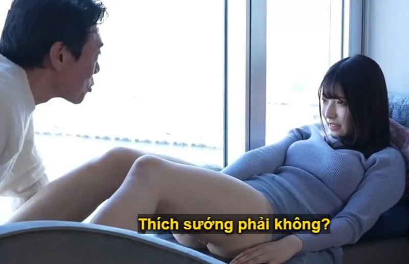Sự chạm trán giữa lão bá và minh tinh thiếu nữ mới debut tại nhà nghỉ sang trọng